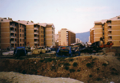 Sarajevo, quartier HLM proche de l'aroport ; photo de Patrick Simon