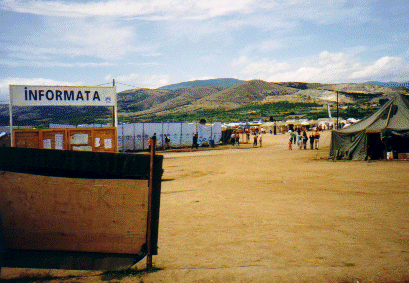 Camp de Stankovece 2, frontire Kosovo Macdoine ; photo de Patrick Simon